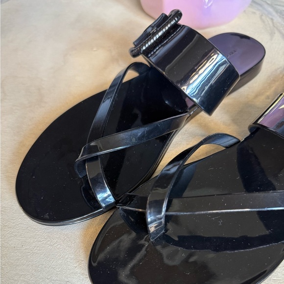 NWOT VERONICA BEARD Salva Jelly Flat Summer Beach Sandal Flip Flop Buckle 7 - Picture 2 of 9